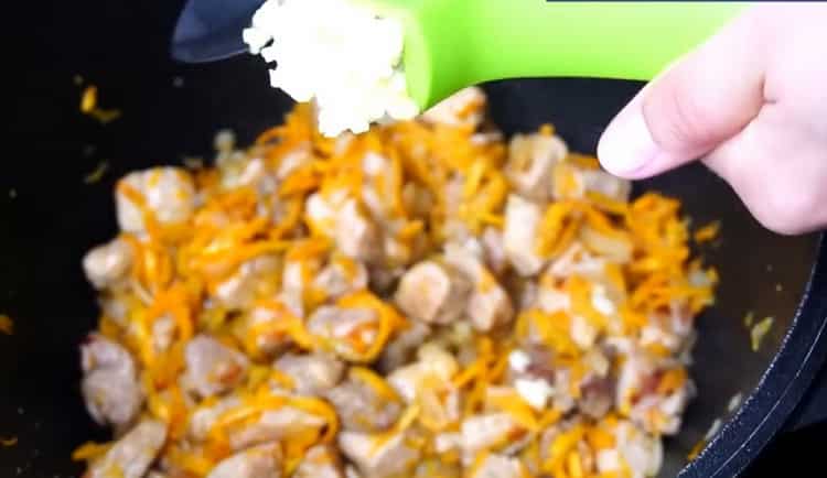 Lägg till vitlök för att göra bovete