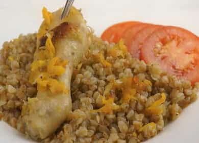 Sarrasin avec viande au four selon une recette pas à pas avec photo