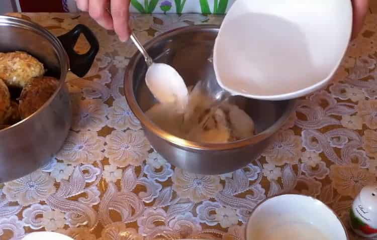 Pentru a face varză, adăugați apă