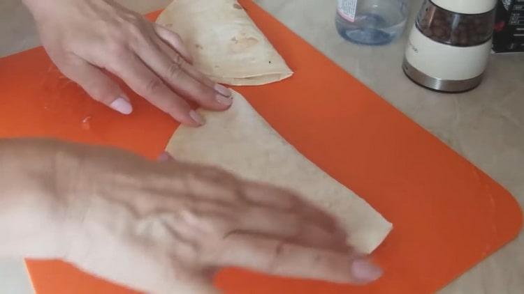 Cubra el pastel para cocinar