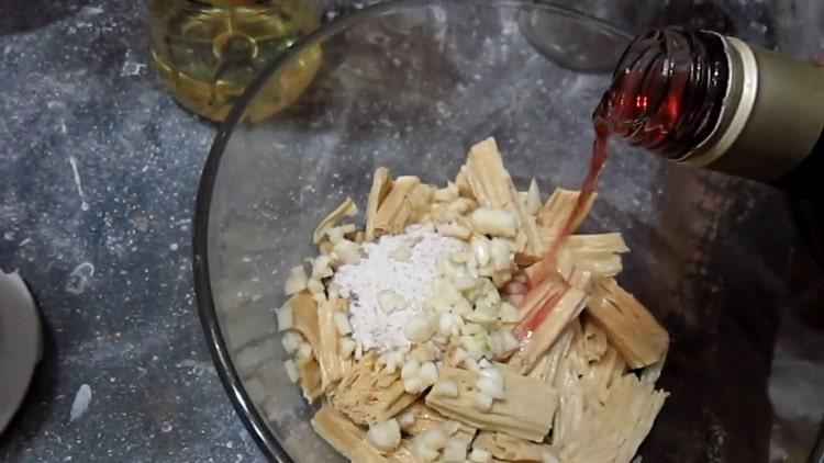 Tilsæt eddike for at fremstille asparges