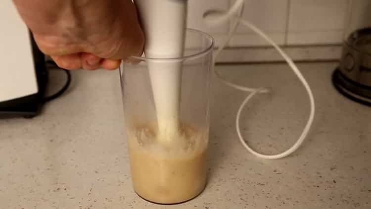 Moer feijão para fazer sopa