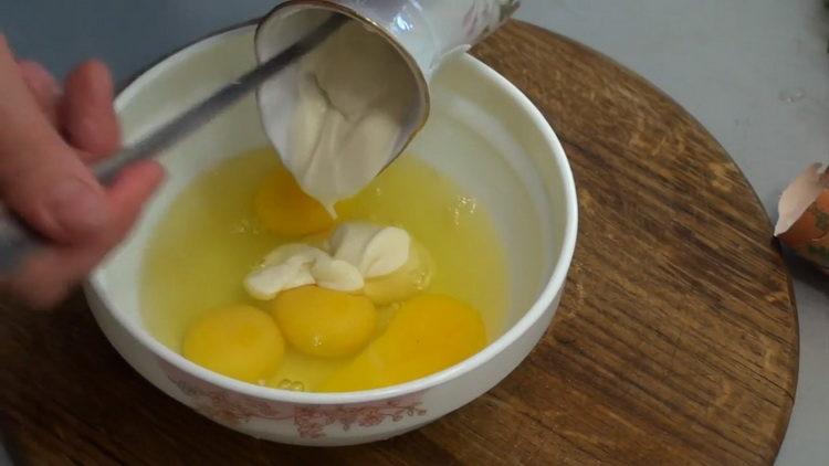 Agregue crema agria para cocinar