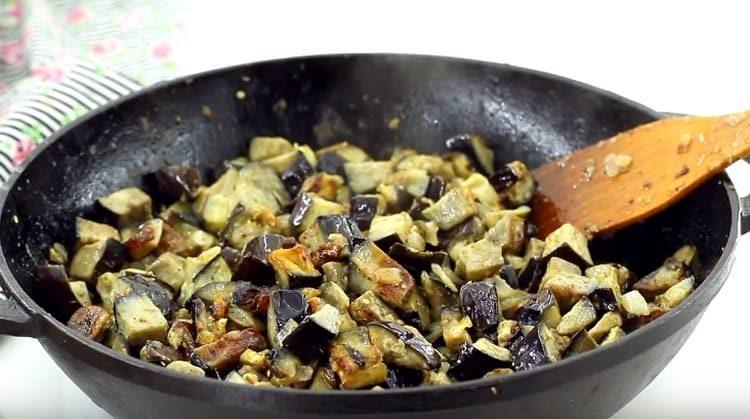 Vinete cu ouă gata.