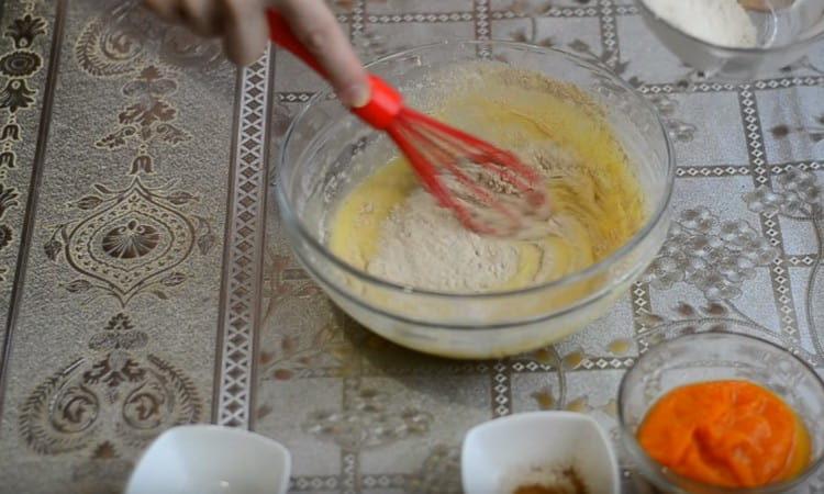 Vi tillsätter också fullkornsmjöl.