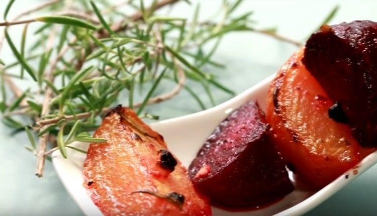 Sfecla coaptă conform acestei rețete este foarte aromată.