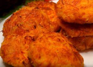 אנו מכינים מנה טעימה של גזר לפי מתכון פשוט צעד אחר צעד עם תמונה.