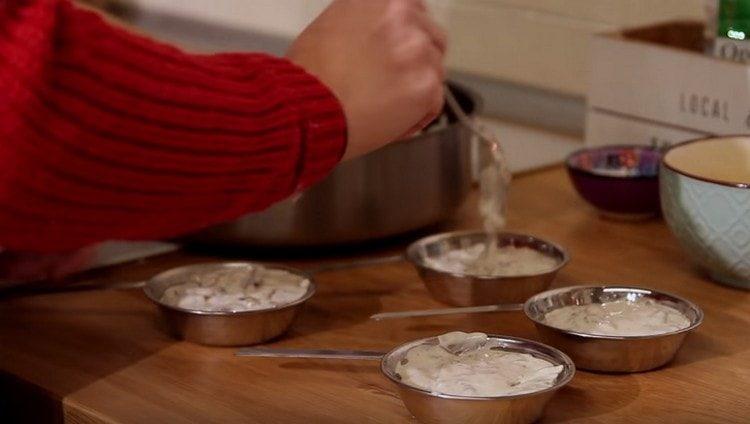 Прехвърляме жулиена в производители на кокоти.