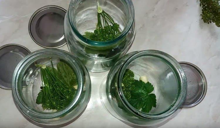 Afegir els paraigües d’anet.