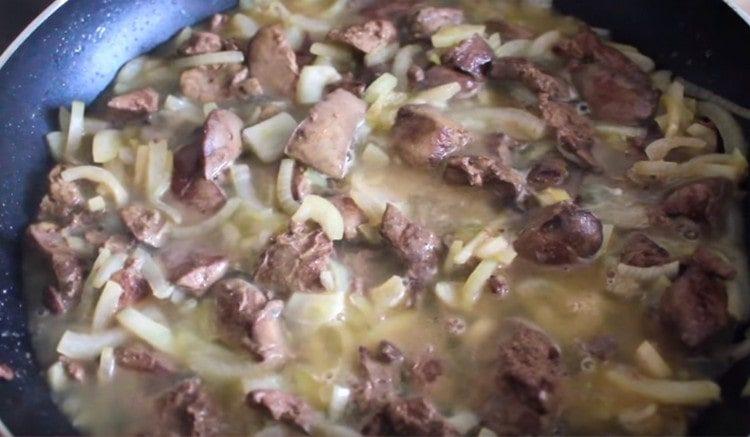 stinge ficatul sub capac.