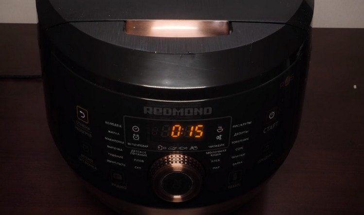 No modo de extinção, cozinhe o prato por mais 15 minutos.