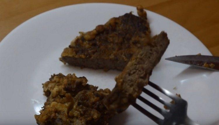 Ces côtelettes du foie sont tendres et molles.