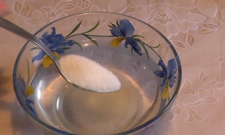 Vaření cibule marináda.