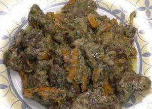 Como aprender a cozinhar um delicioso fígado de peru com uma receita simples