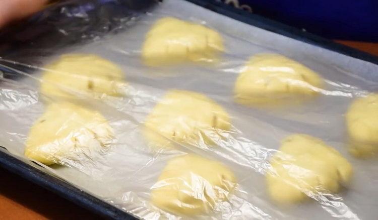 acoperiți golurile cu folie