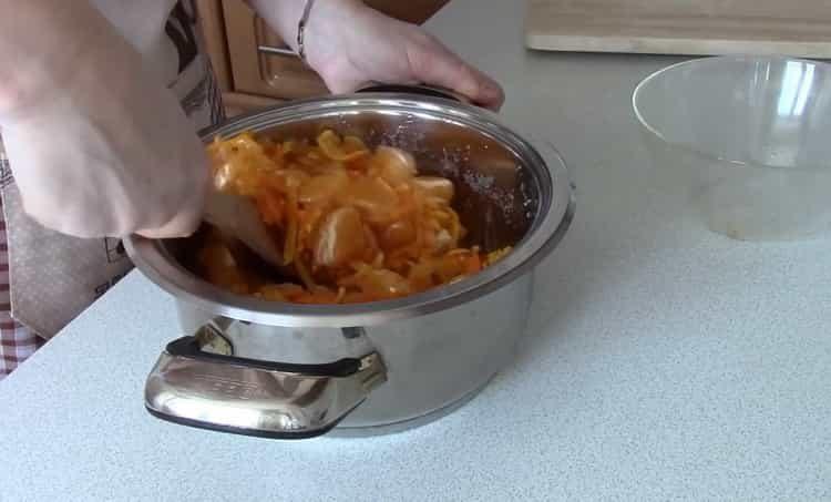 Bland ingredienserne til at lave mad.