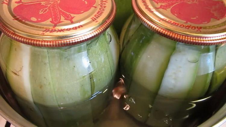 sterilizovat sklenice