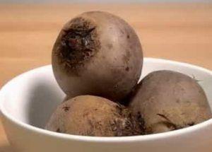 Cum să gătești sfecla într-o tigaie conform unei rețete pas cu pas cu o fotografie