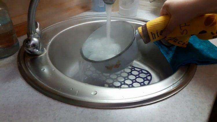 Oeufs frais pour faire des oeufs