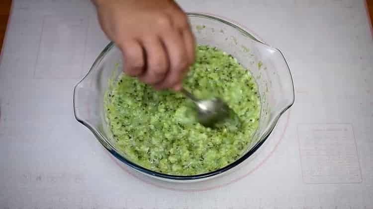 Tritureu els ingredients per cuinar