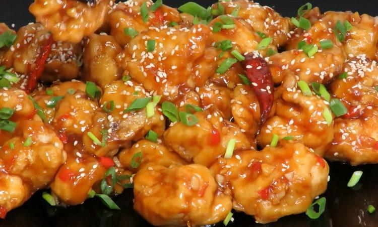 Pui delicios și aromat în sos de portocale