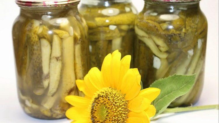 краставици с чесън за зимата са готови