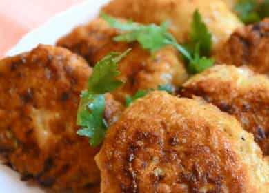 Velsmagende og tilfredsstillende squashpandekager med hakket kød 🥣