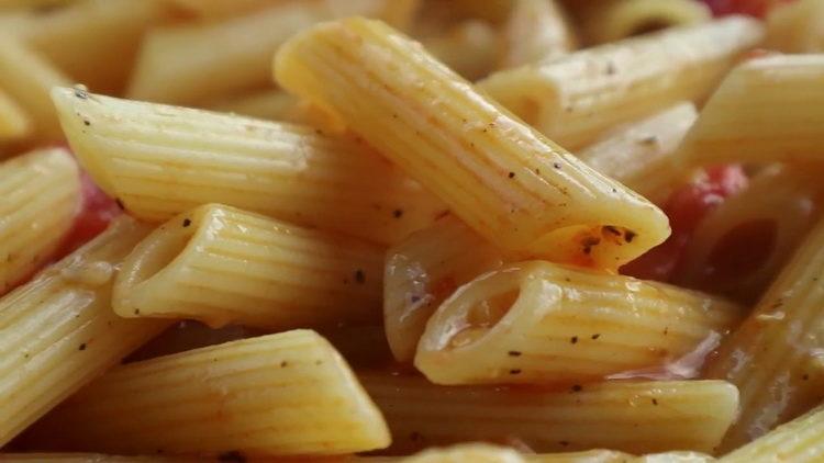 amestecă ingredientele