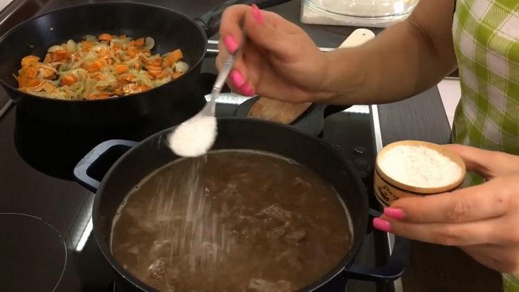 Salar el fetge per cuinar