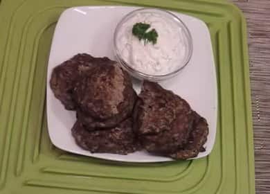 Jak se naučit, jak vařit chutné palačinky z vepřové jater s jednoduchým receptem 🥣