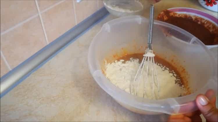 Přidejte vejce k vaření