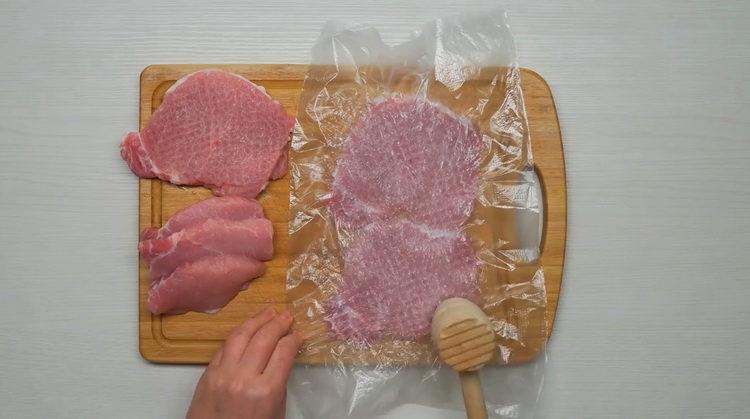 Подгответе съставките за готвене.