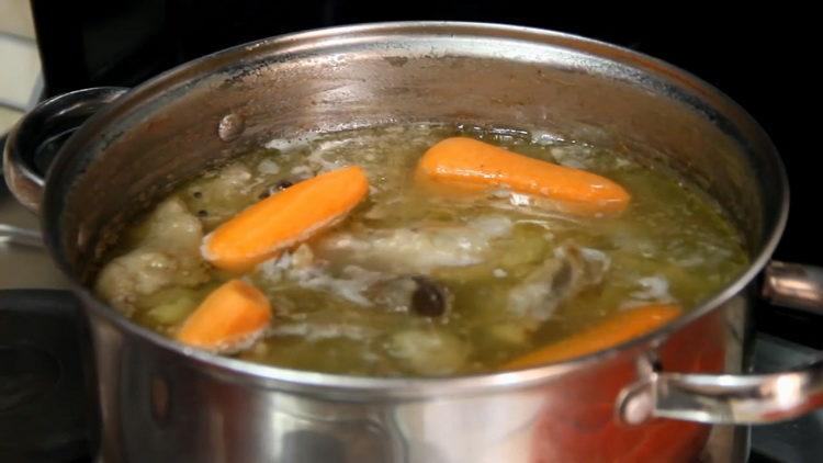 Pregătiți legume pentru gătit