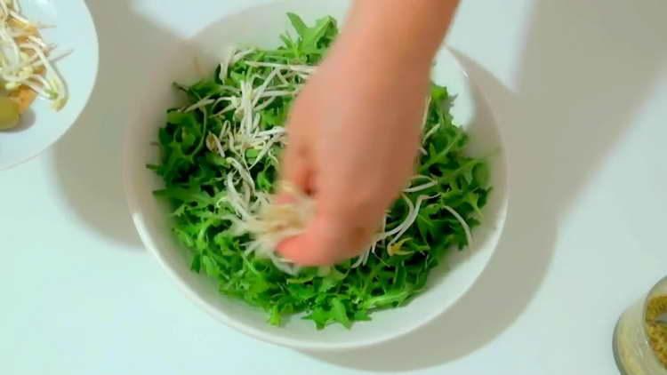 răspândiți varza de fasole mung