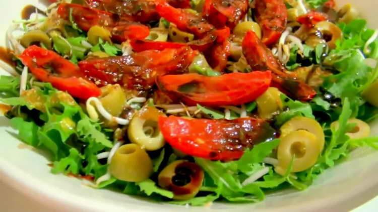 retete de rosii uscate la soare