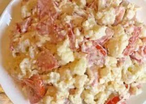 Salată de conopidă gata