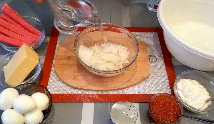 Prepareu els ingredients per cuinar.