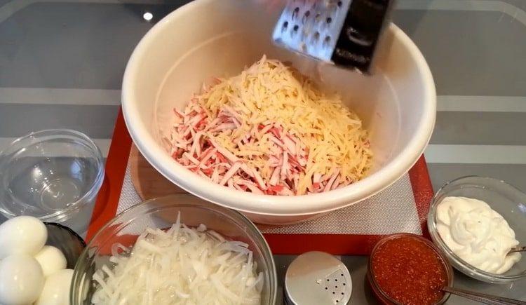 Graveu el formatge per cuinar