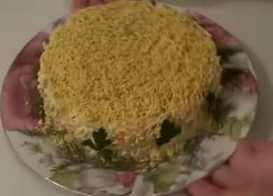 Как да научите как да приготвите вкусна салата с ракови пръчици и сирене 🧀