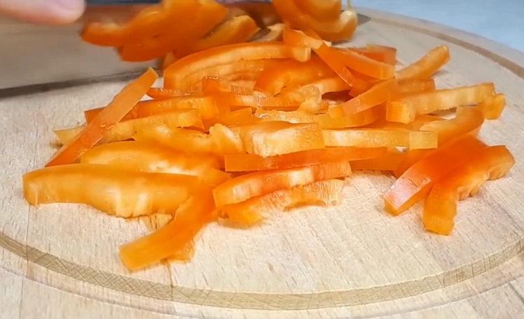 За готвене нарязвайте черен пипер