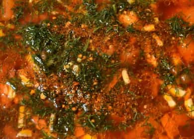 Cómo aprender a cocinar deliciosas remolachas calientes con carne de acuerdo con una receta simple 🥣