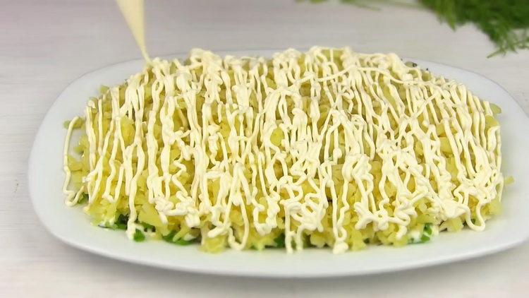 Pregătiți maioneza pentru a pregăti masa.