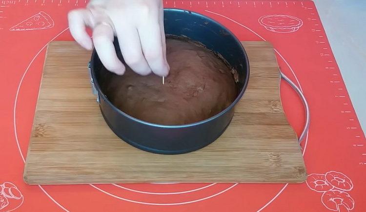 To make a cake, check the readiness of the cake