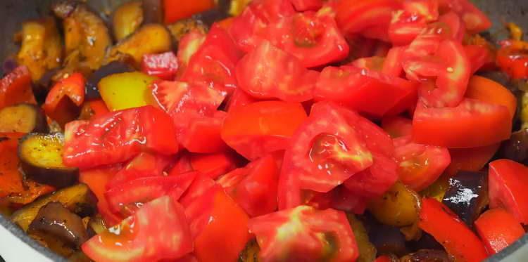 קוצצים עגבניות