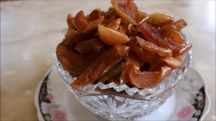 La confiture de pomme sèche est prête