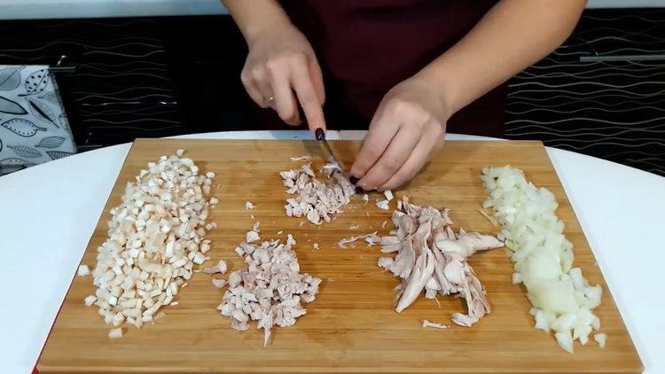 За готвене накълцайте месо