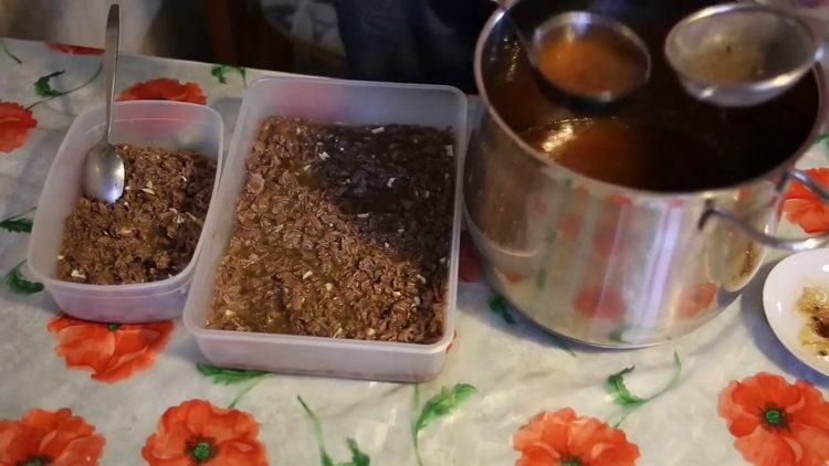 Подгответе съставките за готвене.