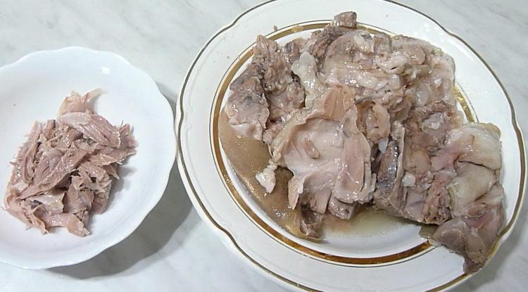 За готвене накълцайте месо