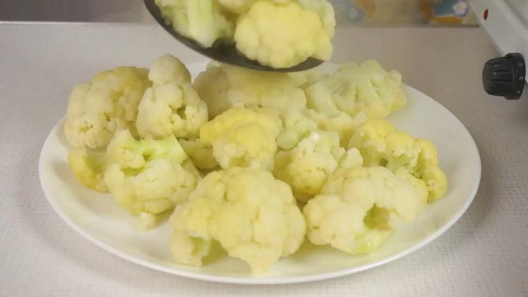 Per cuinar, bulliu la col