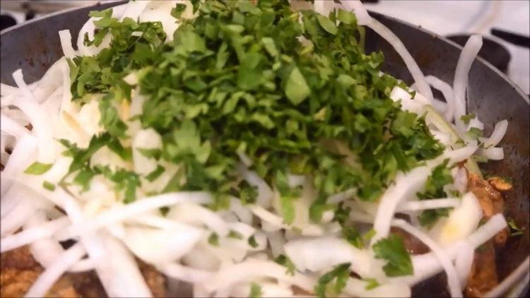 barbacoa en una sartén está lista